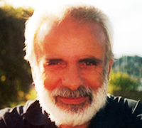 Hasan Nail Canat'ın sesinden 